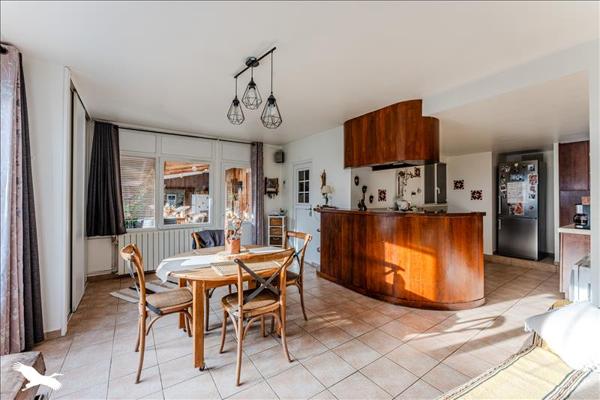 Maison à vendre |  Salles |  5 pièces | 173 m²