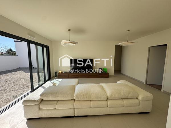 PAVILLON PLAIN PIED 3 CHAMBRES DONT UNE SUITE PARENTALE ET GARAGE A NIORT !