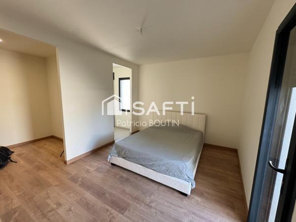 PAVILLON PLAIN PIED 3 CHAMBRES DONT UNE SUITE PARENTALE ET GARAGE A NIORT !