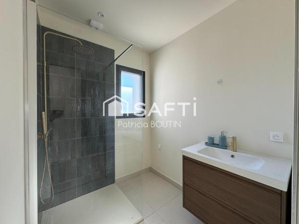 PAVILLON PLAIN PIED 3 CHAMBRES DONT UNE SUITE PARENTALE ET GARAGE A NIORT !