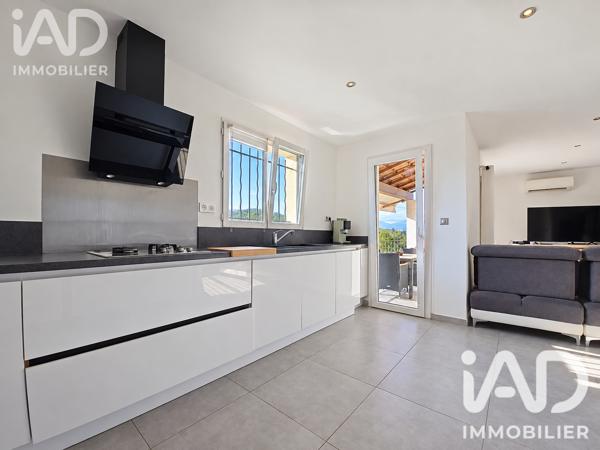 Maison à vendre 4 pièces 110 m² Les Adrets-de-l'Estérel