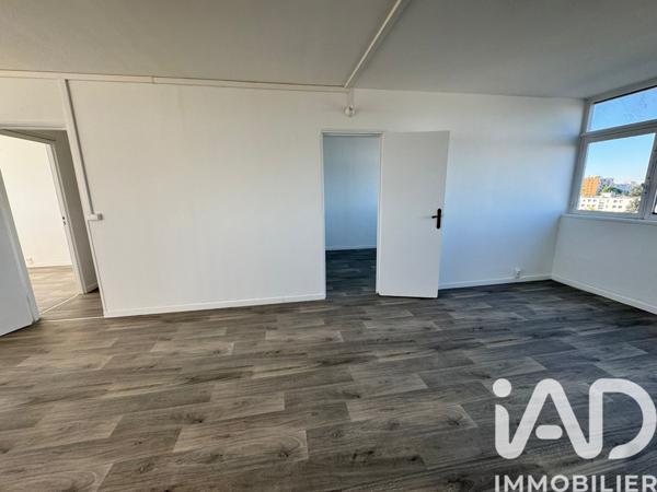 Appartement à vendre 5 pièces 78,66 m² Évry-Courcouronnes