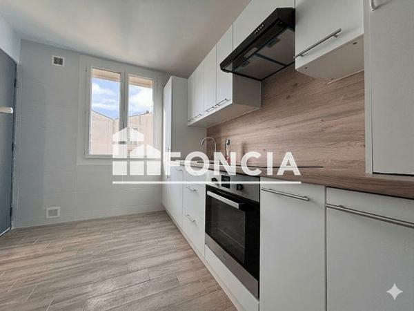 Location Appartement 4 pièces 70 m² - Perpignan 66100