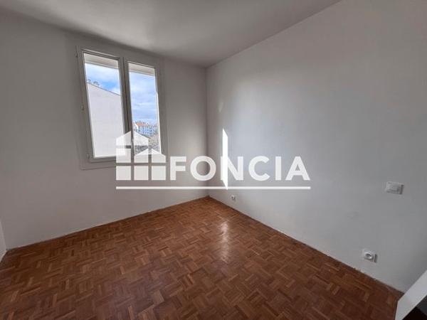 Location Appartement 4 pièces 70 m² - Perpignan 66100