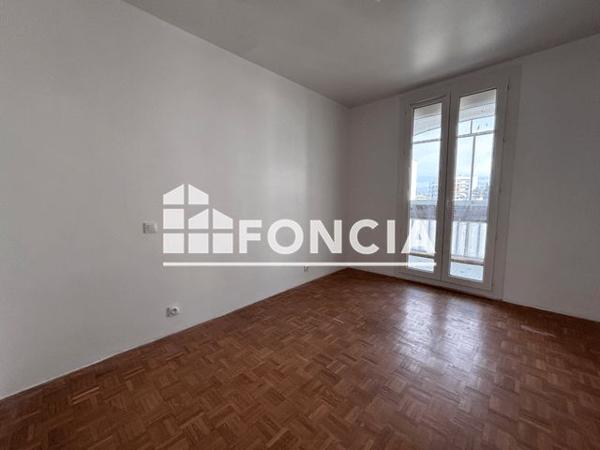 Location Appartement 4 pièces 70 m² - Perpignan 66100