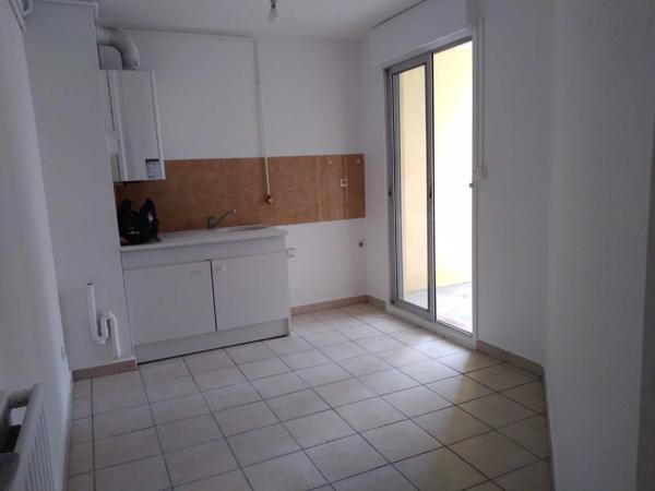 Vente                                                      Appartement
                        
                     2 pièces                      53 m2                     à Perpignan