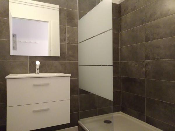Vente                                                      Appartement
                        
                     2 pièces                      53 m2                     à Perpignan