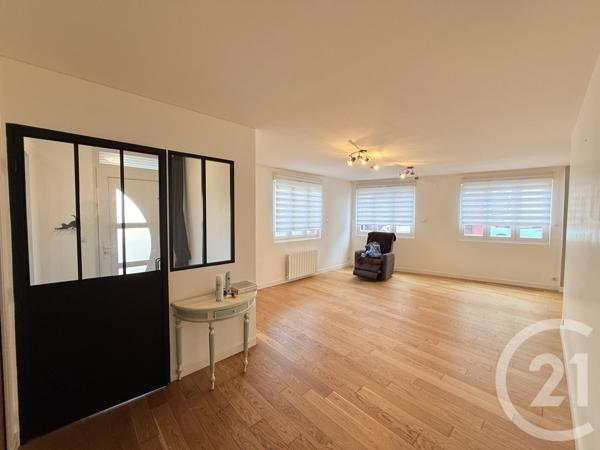 Appartement F5 à vendre  5 pièces - 102 m2 ST QUENTIN - 02