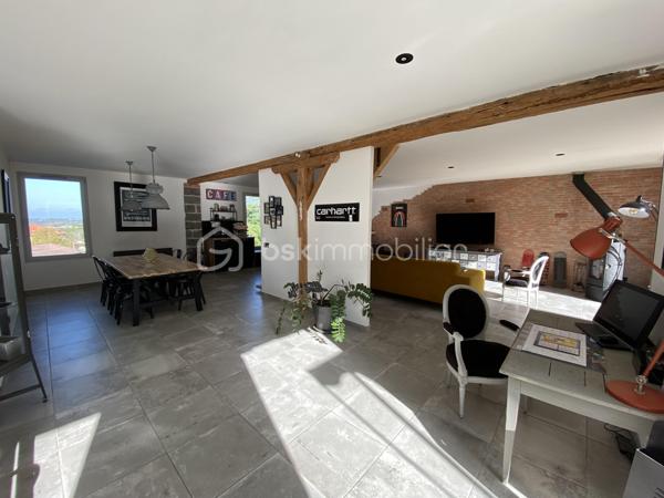 Maison de ville de 264 m²