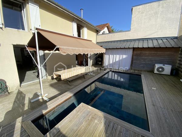Maison de ville de 264 m²