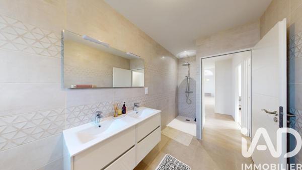 Maison à vendre 5 pièces 95 m² Échillais