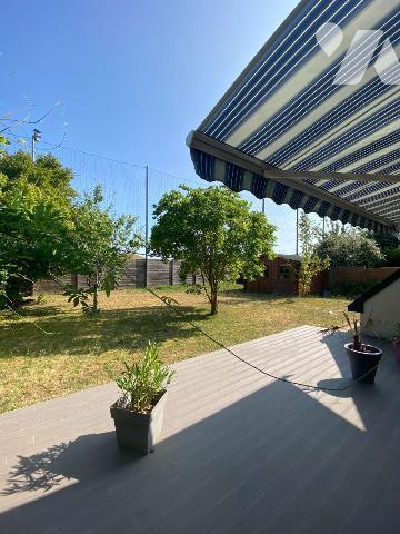 Maison à vendre - TINTENIAC (35 190) - Exclusivité - Belle maison située dans une rue au calme,...