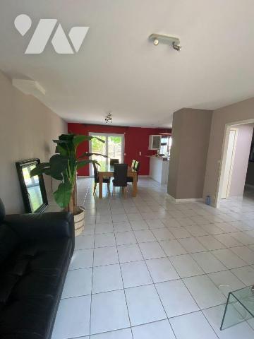Maison à vendre - TINTENIAC (35 190) - Exclusivité - Belle maison située dans une rue au calme,...