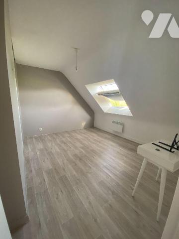 Maison à vendre - TINTENIAC (35 190) - Exclusivité - Belle maison située dans une rue au calme,...