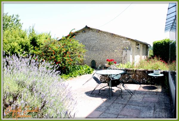 maison charentaise + studio