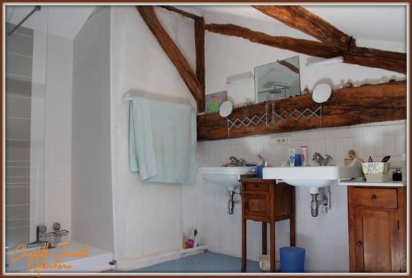 maison charentaise + studio