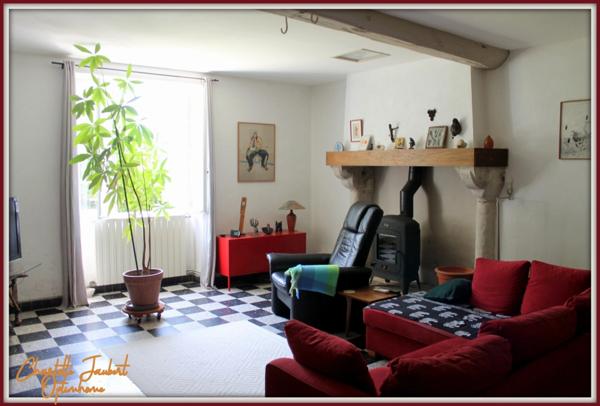 maison charentaise + studio