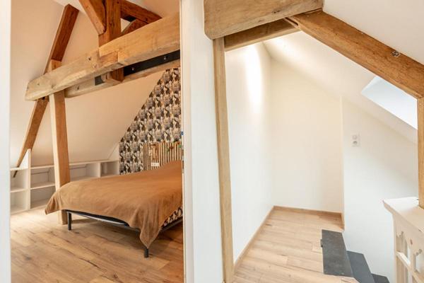 LIEUX UNIQUES ® PROPRIETÉS PRIVÉES MAGNIFIQUE APPARTEMENT DE 98.75 M² (LOI CARREZ) (122.98 M² AU SOL) - HYPER-CENTRE BLOIS