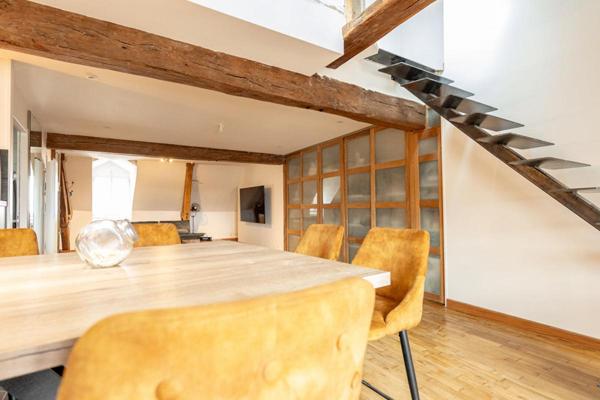 LIEUX UNIQUES ® PROPRIETÉS PRIVÉES MAGNIFIQUE APPARTEMENT DE 98.75 M² (LOI CARREZ) (122.98 M² AU SOL) - HYPER-CENTRE BLOIS