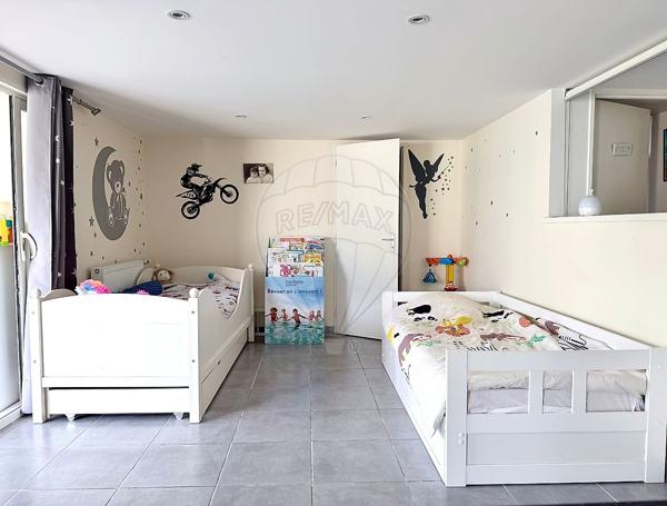 Maison 2 chambre(s) à vendre - Saintes, Charente-Maritime - 17