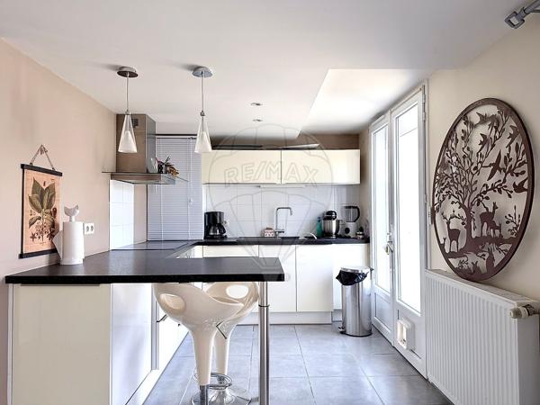 Maison 2 chambre(s) à vendre - Saintes, Charente-Maritime - 17
