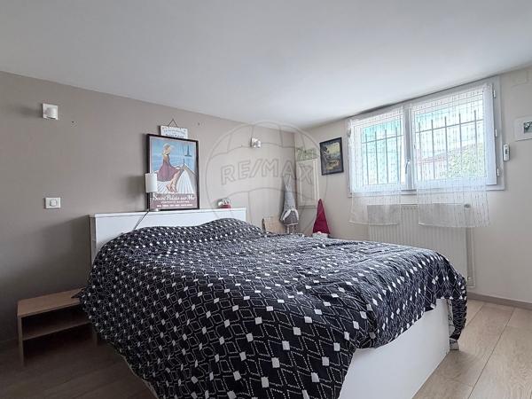 Maison 2 chambre(s) à vendre - Saintes, Charente-Maritime - 17