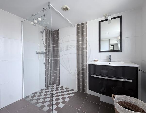 Maison 2 chambre(s) à vendre - Saintes, Charente-Maritime - 17