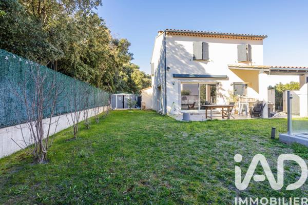 Maison à vendre 5 pièces 110 m² Rochefort-du-Gard