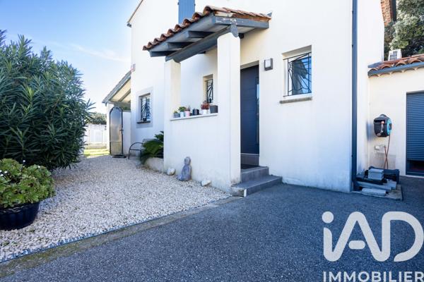 Maison à vendre 5 pièces 110 m² Rochefort-du-Gard