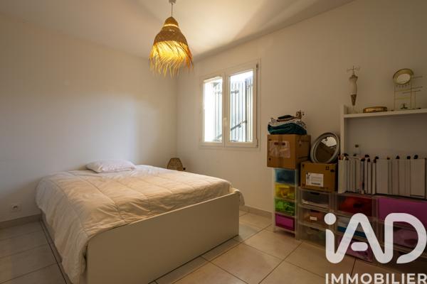 Maison à vendre 5 pièces 110 m² Rochefort-du-Gard