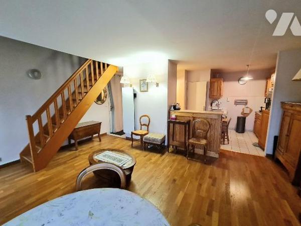 Dans un ensemble immobilier sis à CESSON 2 Impasse des Sables Cadastré section BI n°246 pour 35...