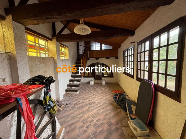 Vente Maison280 m² - 9 Pièces - L AIGUILLON LA PRESQU ILE (85460)