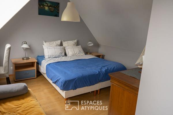 Demeure bretonne avec parc arboré, piscine couverte et dépendances rénovées