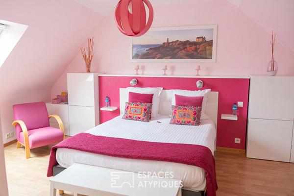 Demeure bretonne avec parc arboré, piscine couverte et dépendances rénovées