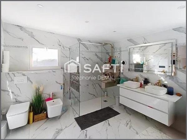 VILLA T4 avec PISCINE