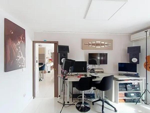 VILLA T4 avec PISCINE