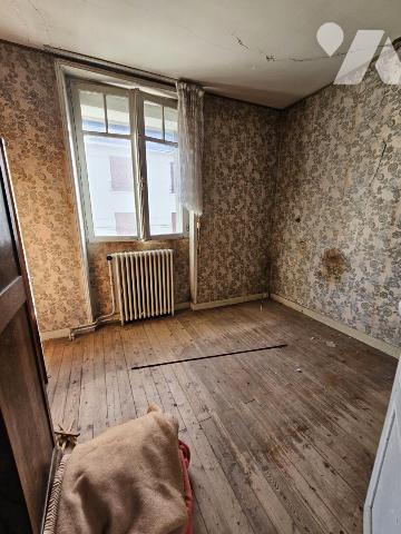 NANTES SAINTE-THERESE, en impasse avec jardin et garage