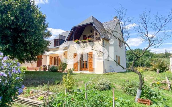 Maison à vendre    7 pièces •  Saumur