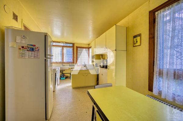 Maison Rueil Malmaison 5 pièce(s) 107.95 m2 €695 000 ** - Référence 19632