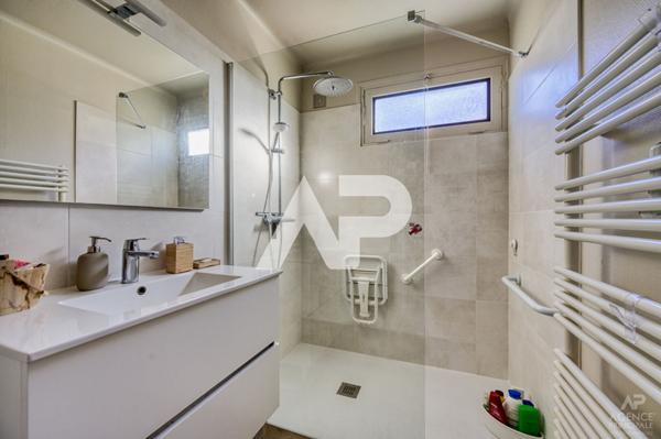 Maison Rueil Malmaison 5 pièce(s) 107.95 m2 €695 000 ** - Référence 19632