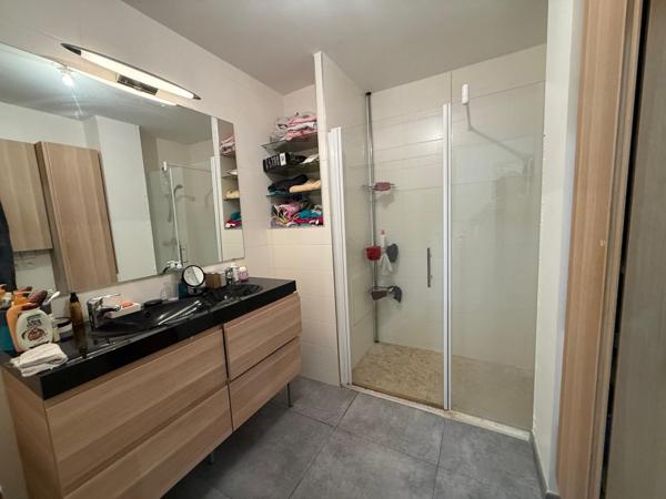 GRAND APPARTEMENT 110 M² CENTRE SECLIN