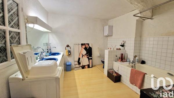 Appartement 3 pièces de 90 m² à Pézenas (34120)