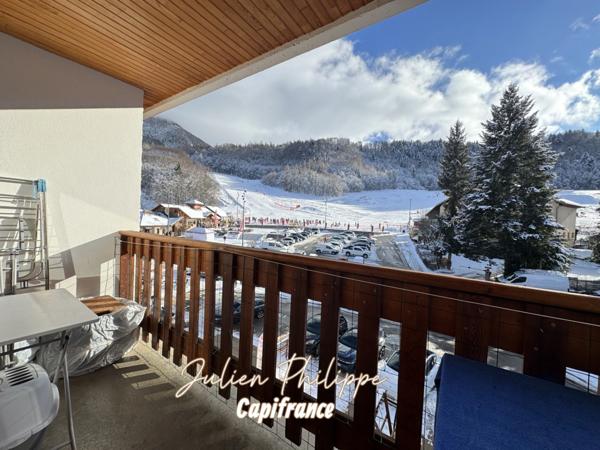 À VENDRE – CHARMANT T2 AU PIED DES PISTES À SAINT-LÉGER-LES-MÉLÈZES !
