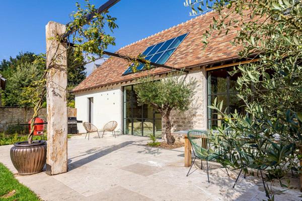LE BIJOU D'ARCHITECTURE : PROPRIÉTÉ D'EXCEPTION AVEC PISCINE