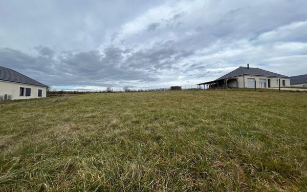 Terrain à vendre    Turenne