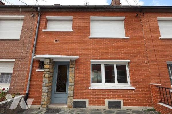 MAISON MITOYENNE 3 CHAMBRES AVEC GARAGE NON ATTENANT