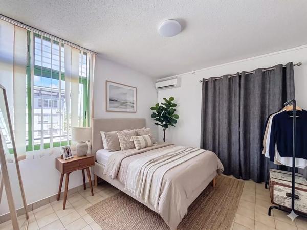 Dpt Guyane (973), à vendre CAYENNE appartement T4 de 102,80 m² au 1er étage