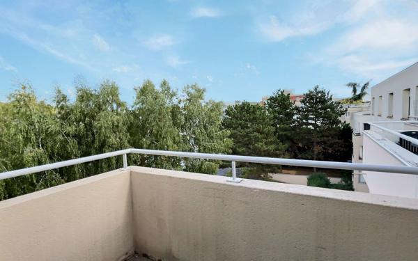 Appartement à vendre    2 pièces • 39,10 m2 Courcouronnes