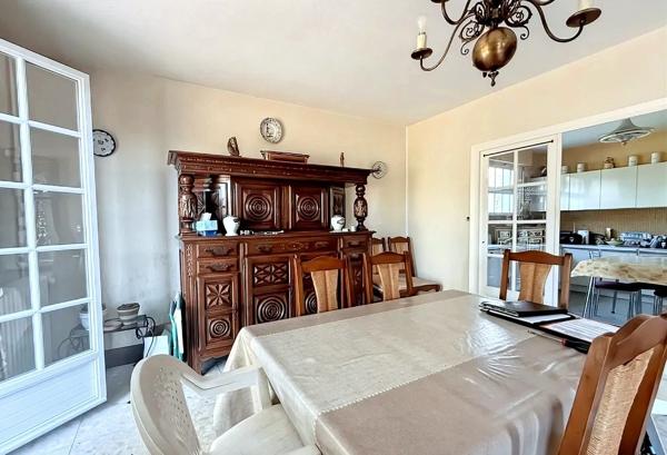 Maison de plain-pied avec grand terrain rare – Quartier Gare, Les Sables d’Olonne