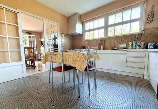 Maison de plain-pied avec grand terrain rare – Quartier Gare, Les Sables d’Olonne